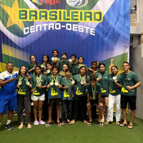 PREVENÇÃO SOCIAL: Atletas da Rede Cidadã conquistam 29 medalhas em Campeonato de Jiu Jitsu