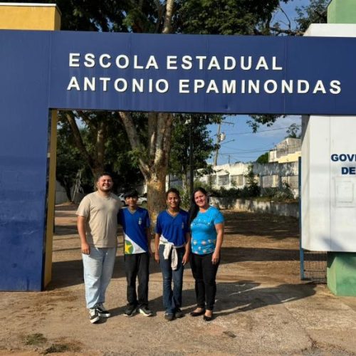 INCLUSÃO: Estudantes destacam aprendizado e novas formas de comunicação com aulas de Libras nas ETIs da Rede Estadual