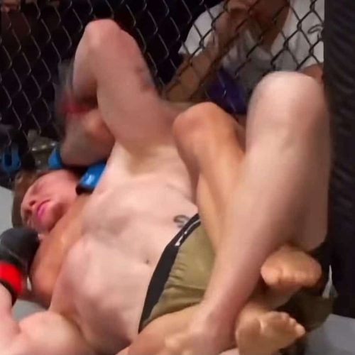 Mato-grossense finaliza inglês com mata-leão em evento de MMA no Texas