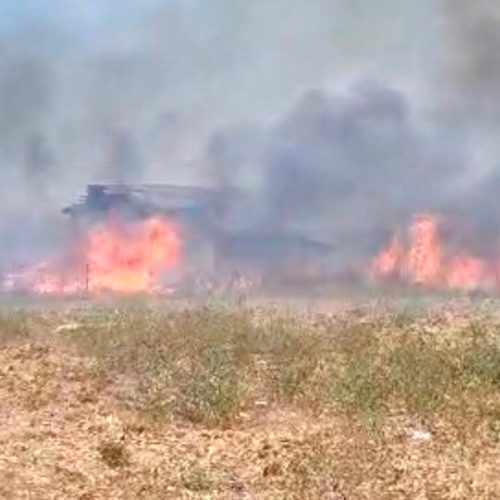 Incêndio atinge área de serraria e fumaça se espalha por região em Sinop
