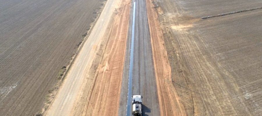Prefeito autoriza pavimentação de duas estradas em Nova Mutum com acesso a BR-163