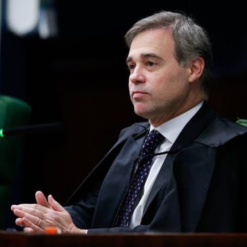 Ministro André Mendonça afasta Andrei Rodrigues da chefia da PF