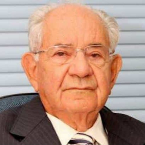Morre aos 100 anos pioneiro fundador de universidade no Nortão; prefeitura decreta luto