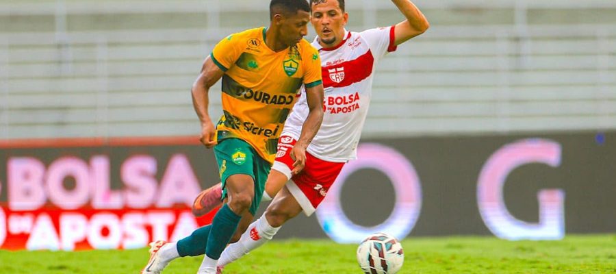 Cuiabá enfrenta América-MG para seguir na briga pelo acesso à Série A