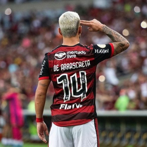 ESPECULAÇÕES: Flamengo é surpreendido e Pedrinho e fala sobre contratar Arrascaeta para o Cruzeiro: “Se quiserem vender”