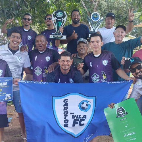 Itanhangá: Equipe dos Garotos da vila faz festa para comemorar vice campeão do campeonato festivo do aniversario de Itanhangá