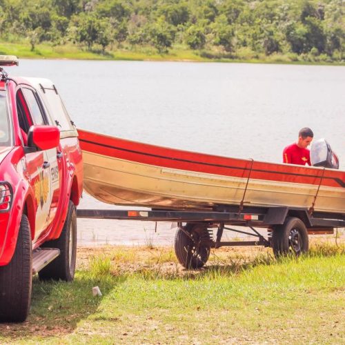 RONDONOPOLIS: Corpo de Bombeiros resgata corpo em decomposição no Rio Vermelho
