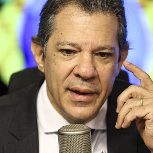 “Não vemos problema em corrigir rota”, diz Haddad