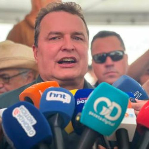 Russi afirma que presidente e Câmara não podem intervir; cabe ao Senado ‘tomar das rédeas’ do STF