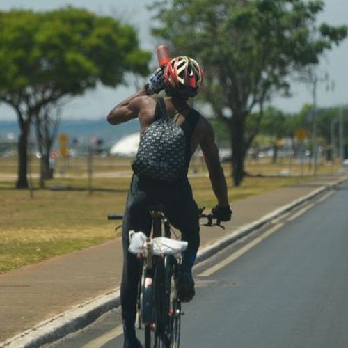 Produção de bicicletas em abril é 21,6% superior à de março