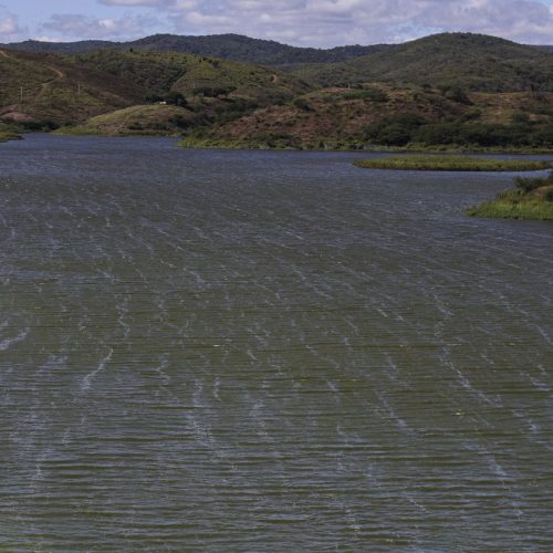 Rio São Francisco terá nova hidrovia para transporte de cargas ao NE