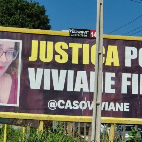 ‘Também nos tiraram a despedida’, reclama irmão de advogada sepultada após 11 meses