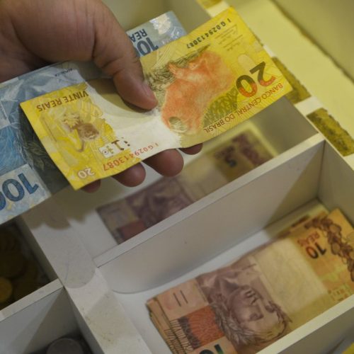 Portabilidade de consignado para CLT entre bancos começa a valer