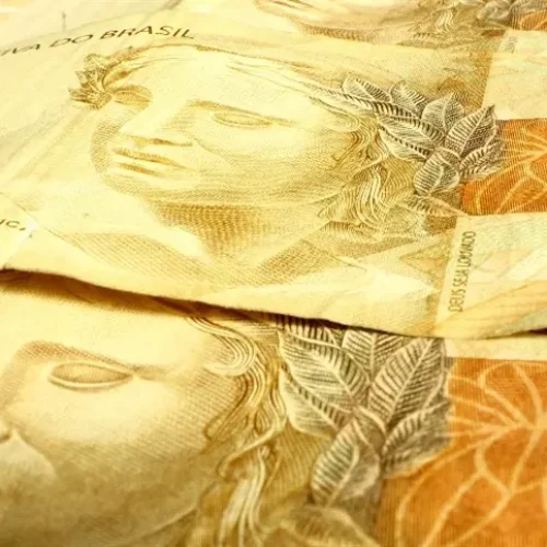 Análise aponta crédito menor e margens sob pressão