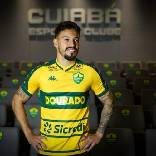 Cuiabá anuncia meio-campista que estava no futebol árabe