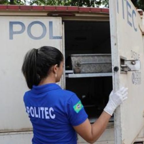 VIOLENCIA: Dupla em moto mata mulher com vários tiros no interior