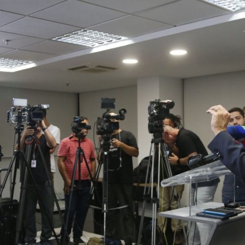 Tesouro dos EUA procura Haddad para agendar reunião sobre tarifaço