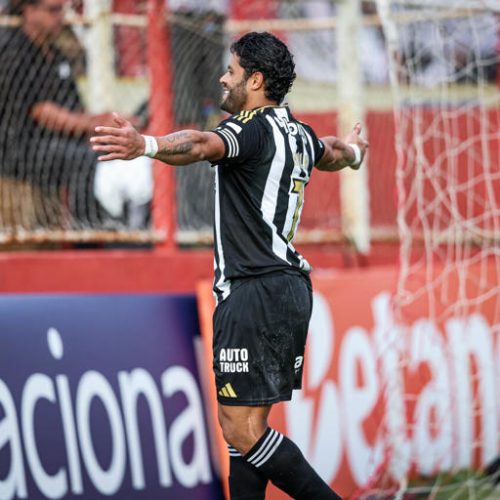 Hulk decide, Atlético bate o Vila Nova e se recupera no Mineiro