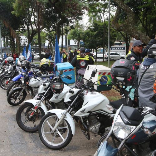 Governo cria grupo para debate direitos de entregadores por aplicativo