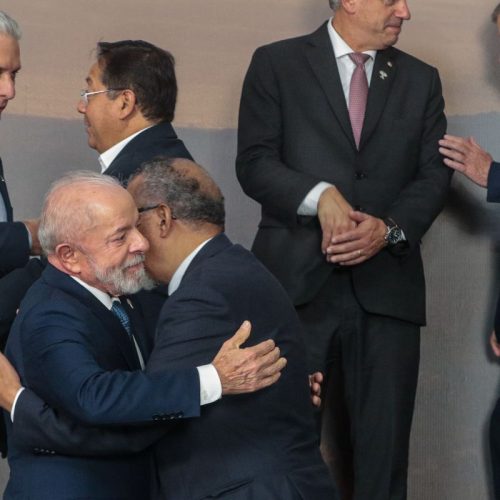 Brics: Lula defende espaço fiscal para erradicar doenças no Sul Global