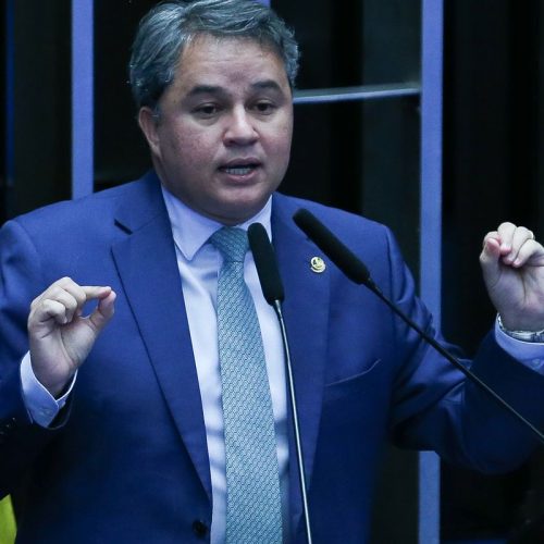 Projeto que exclui do limite fiscal gasto com terceirizado volta à CAE