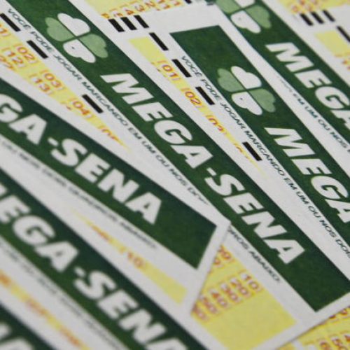 Mega-Sena 2827: sorteio desta terça (11) pode pagar R$ 47 milhões