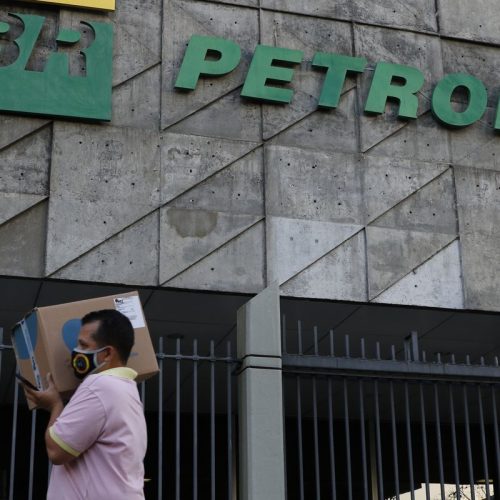 Petrobras assina acordo e reassumirá duas fábricas de fertilizantes