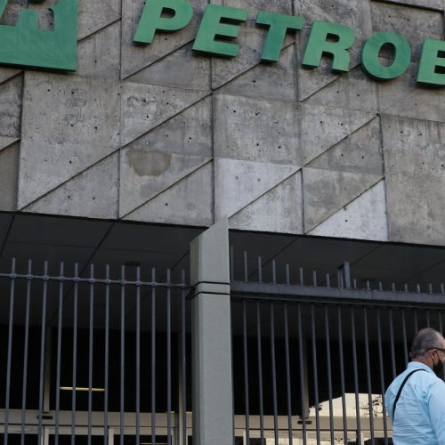 Petrobras aprova pagamento de dividendos a acionistas