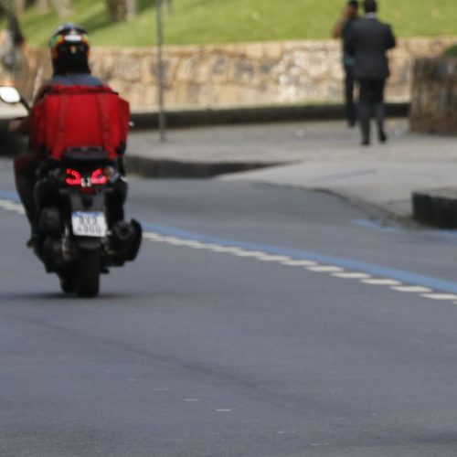 Número de trabalhadores por aplicativos cresce 170% em 10 anos, diz BC