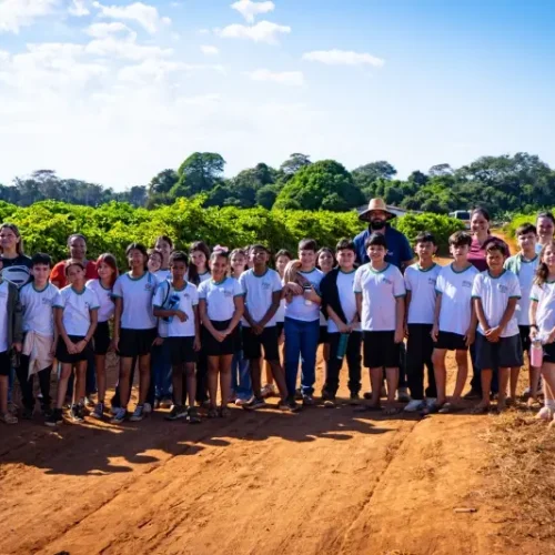 Projeto aproxima estudantes de Lucas do Rio Verde da agricultura familiar e reforça importância da merenda escolar