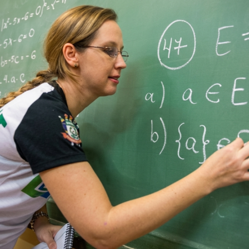 CONTRATAÇÃO: Unemat oferta seletivo unificado com 212 vagas para professores temporários