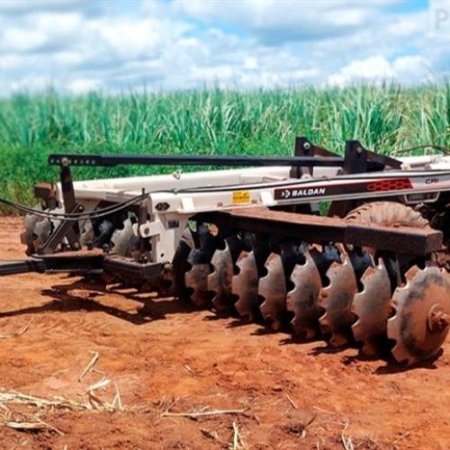 Como o preparo de solo influencia a produtividade no campo