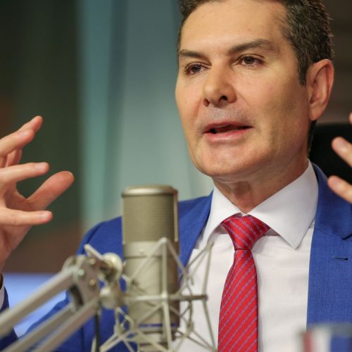 Recursos do Reforma Brasil estão garantidos, diz ministro das Cidades