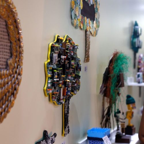 Feira de artesãos mira profissionalização e não vê IA como adversária