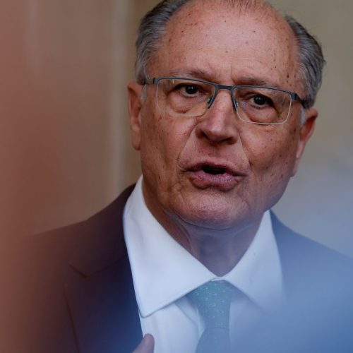 Brasil venderá 6 milhões de barris de petróleo à Índia, diz Alckmin
