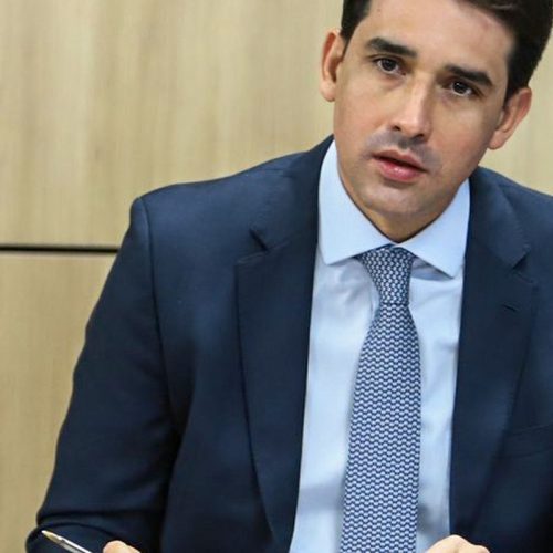 Brasil amenizará efeitos do tarifaço com novos mercados, diz ministro
