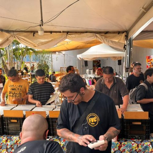 32ª Feira de Vinil e Criatividades conta com 15 expositores criativos do Estado